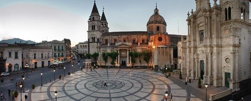 Pavimentazioni: alla scoperta delle piazze più belle - Acireale